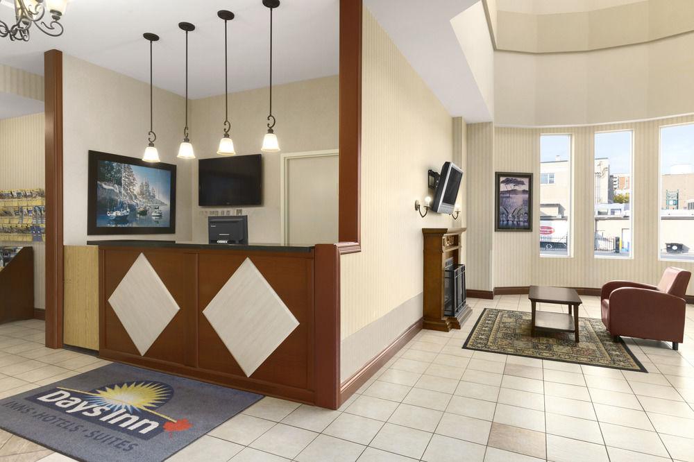 Days Inn By Wyndham Hamilton - Downtown Esterno foto